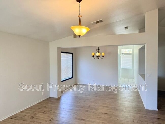 Building Photo - 45369 Tejon Ct