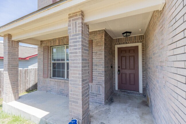 Building Photo - 6127 Brandys Farm