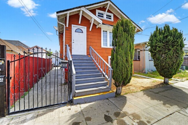 Foto del edificio - 4114 E 17th St