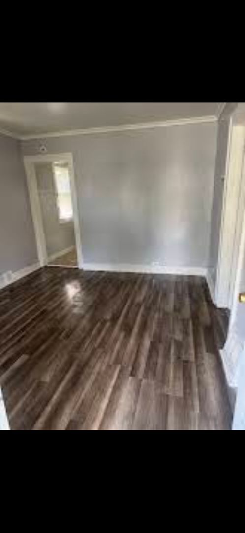 Foto del edificio - 3 bedroom 1 bath NEWLY RENVATED home