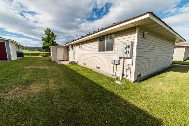 Building Photo - 1009 East 19th Avenue