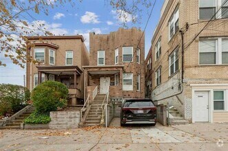 Building Photo - 3206 John F. Kennedy Blvd