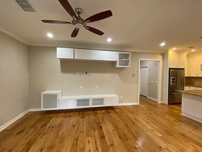 Building Photo - 175 Rodeo