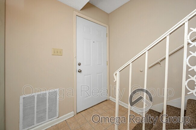 Foto del edificio - 3306 Warringwood Dr