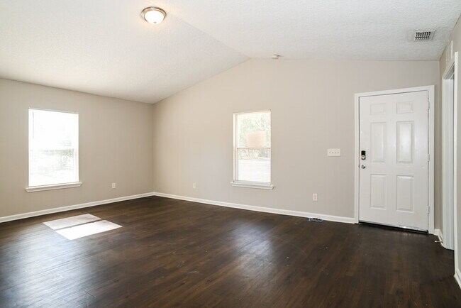 Building Photo - 9105 11th Ave