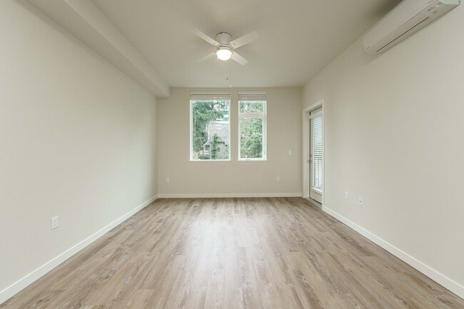Interior Photo - MARQ - The Woods on Marquam Hill