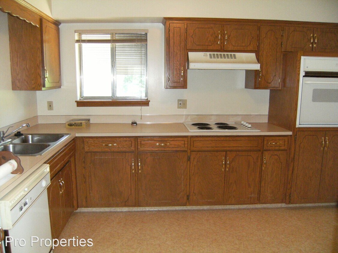 Primary Photo - 1010 N 40th St