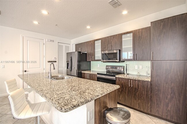 Building Photo - 1430 NW 48th Dr