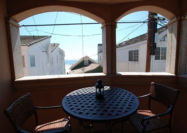 Building Photo - FURNISHED EXECUTIVE HOUSING (available for...