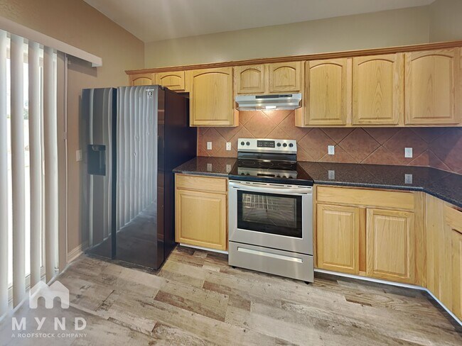 Foto del edificio - 12853 N 87th Dr