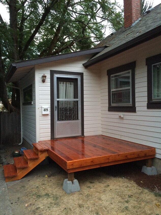 Foto principal - 615 SW 8th Ave