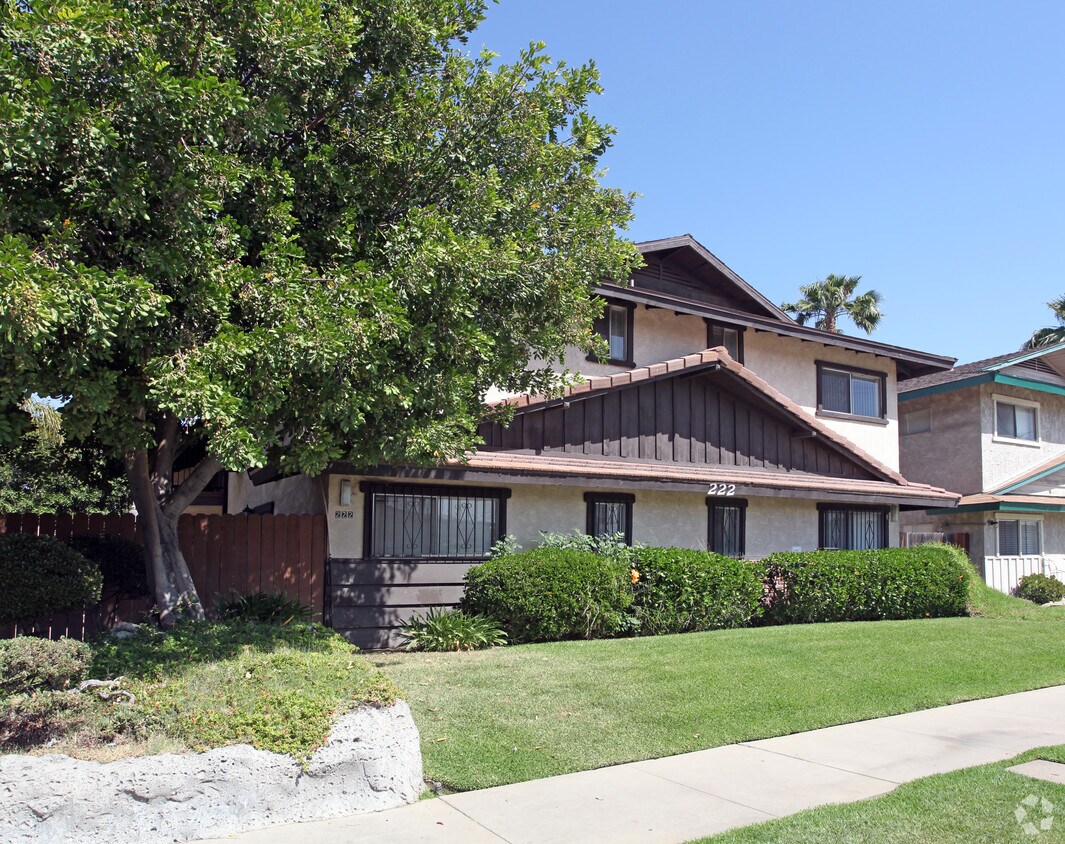 Primary Photo - 222 S Pima Ave