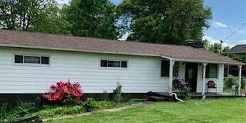 Foto principal - 157 Highland Dr