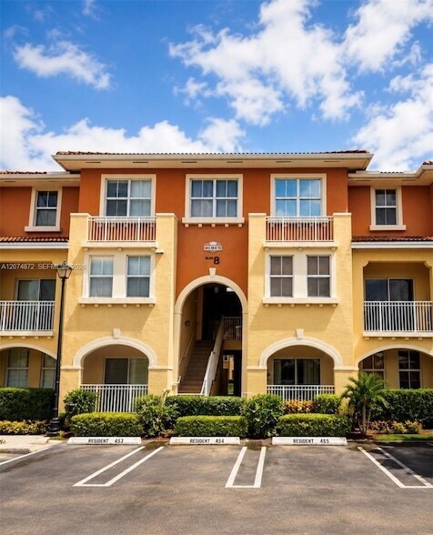 Building Photo - 10855 NW 88th Terrace