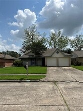 Building Photo - 358 Capehill Dr