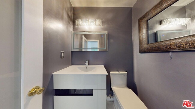 Building Photo - 14335 Huston St