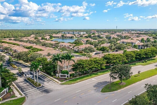 Foto del edificio - 3174 Antica St