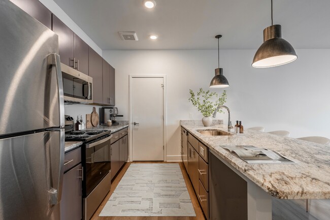 Foto del edificio - 5 Row Apartments