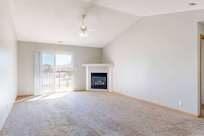 Select homes include beautiful vaulted ceilings. - Northbrook Apartments