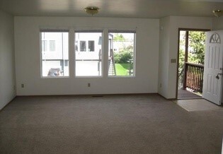 Building Photo - 1751 W Kagy Blvd