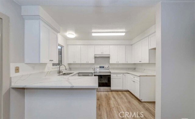 Foto del edificio - 1722 Mitchell Ave