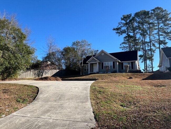 Foto del edificio - 4 Bedroom Home in Valdosta