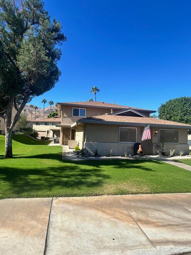 Foto del edificio - 46917 CA-74