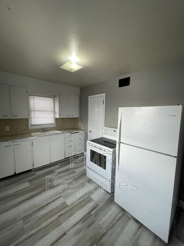 Building Photo - 14 N 35th St