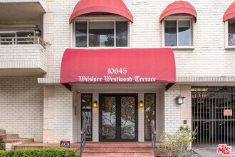 Building Photo - 10645 Wilshire Blvd