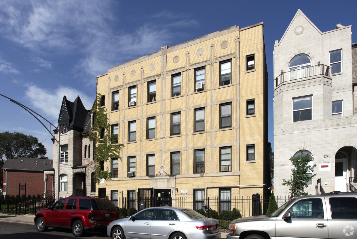 Building Photo - 1236-1238 E 46th St