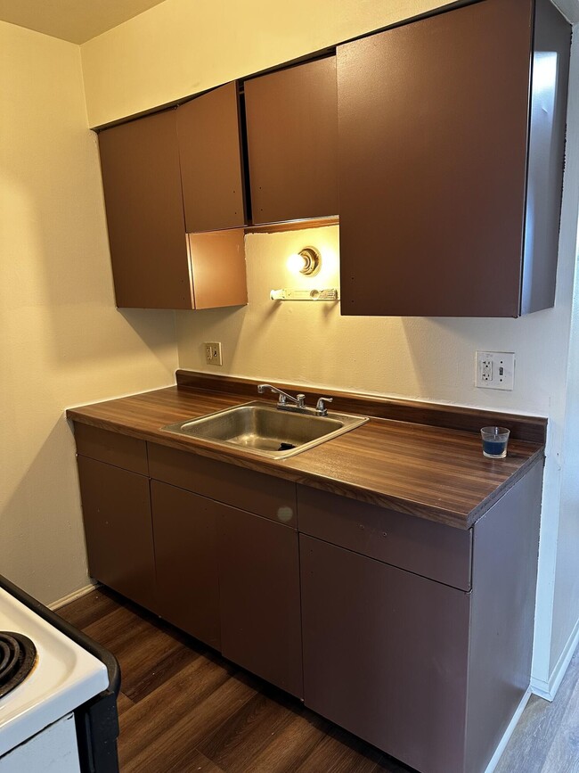 Building Photo - 9730 Wyoming Ave