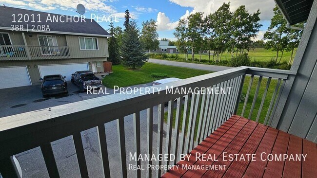 Building Photo - South Anchorage Three Bed Townhome