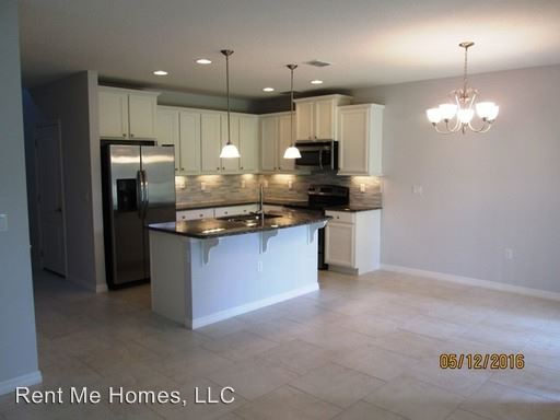 Building Photo - 153 Tarracina Way