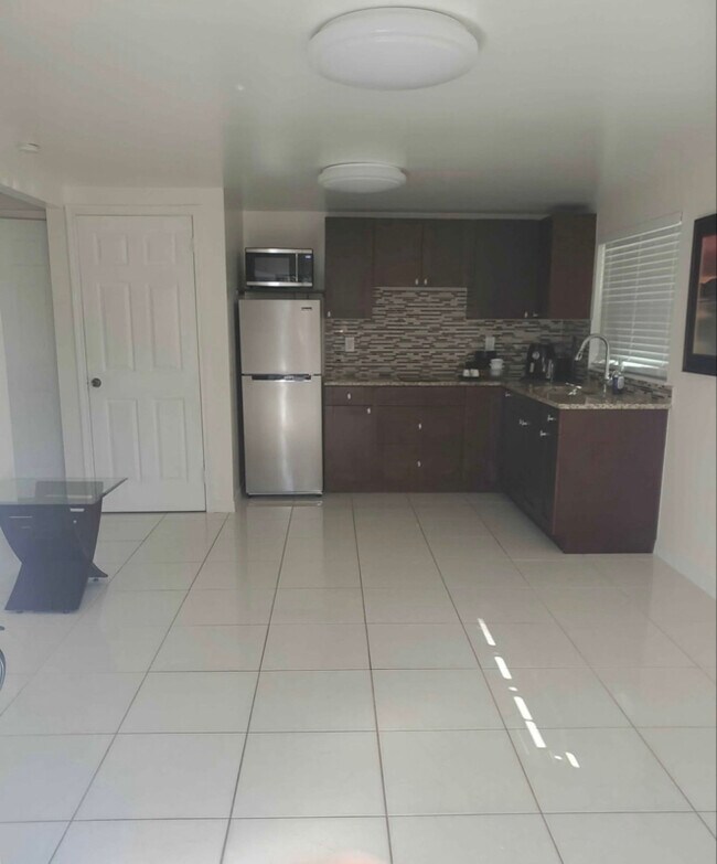 Foto del edificio - 7721 W Hiawatha St