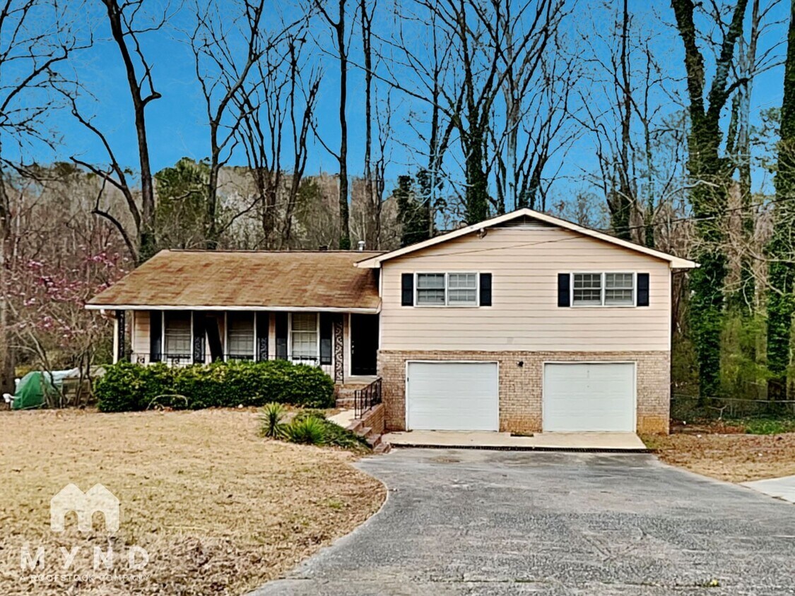 Primary Photo - 1687 Coronet Dr