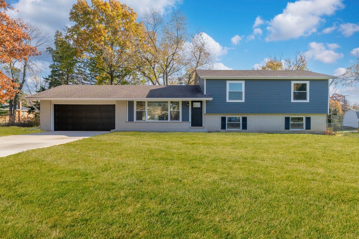 Foto principal - 2N359 Mildred Ave