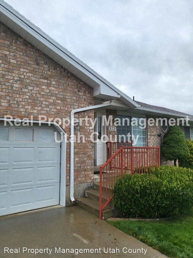 Building Photo - 7 br, 3 bath House - 572 S 1750 E