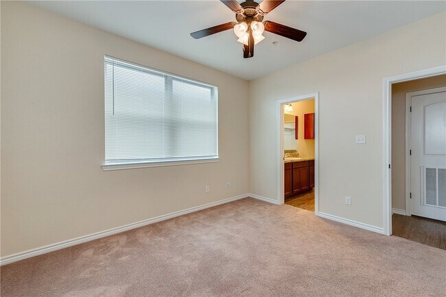 Foto del edificio - 1915 Dartmouth St