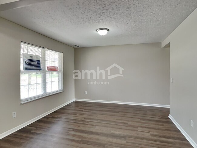 Building Photo - 10765 Standish Pl