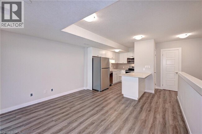 Building Photo - 118 Gravel Ridge Trail