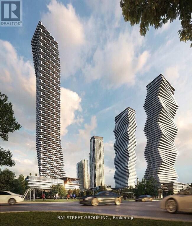 Building Photo - 448 Burnhamthorpe Rd W