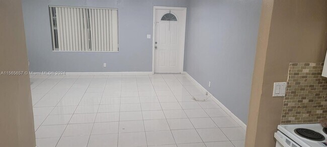 Foto del edificio - 922 N 22nd Ave