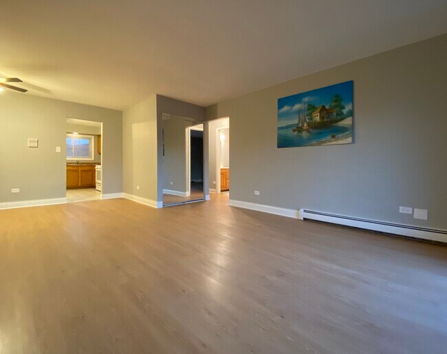 Foto del edificio - 9368 Golf Rd
