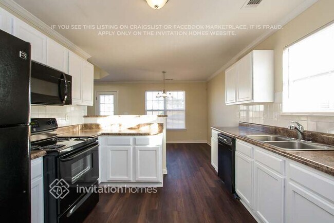 Building Photo - 5004 Grist Mill Dr