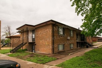 Building Photo - 2916-2924 Glendale Dr