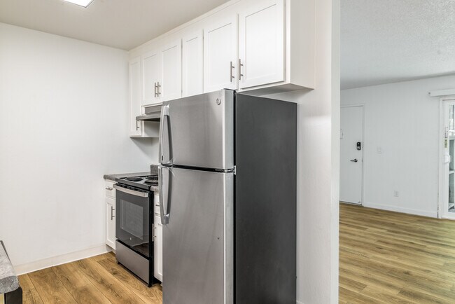 Building Photo - Ignacio Gardens Apartments