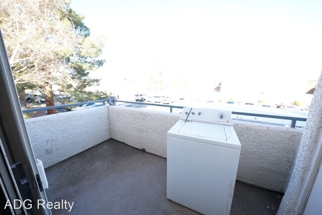 Foto del edificio - 2 br, 2 bath House - 3131 Key Largo Dr #20...
