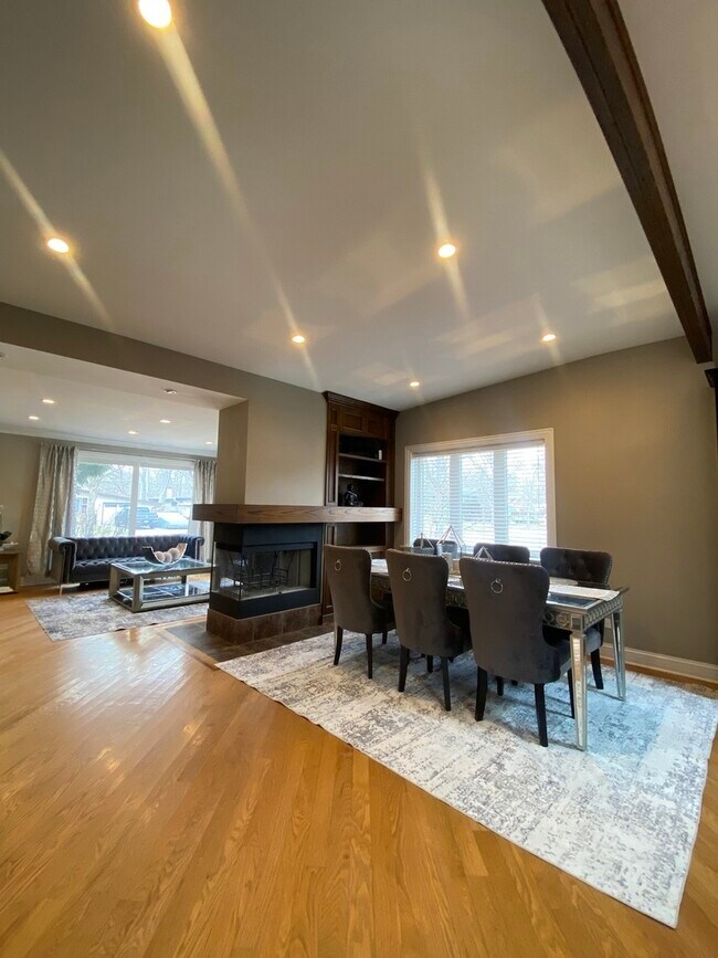 Building Photo - 4735 Locust Ave