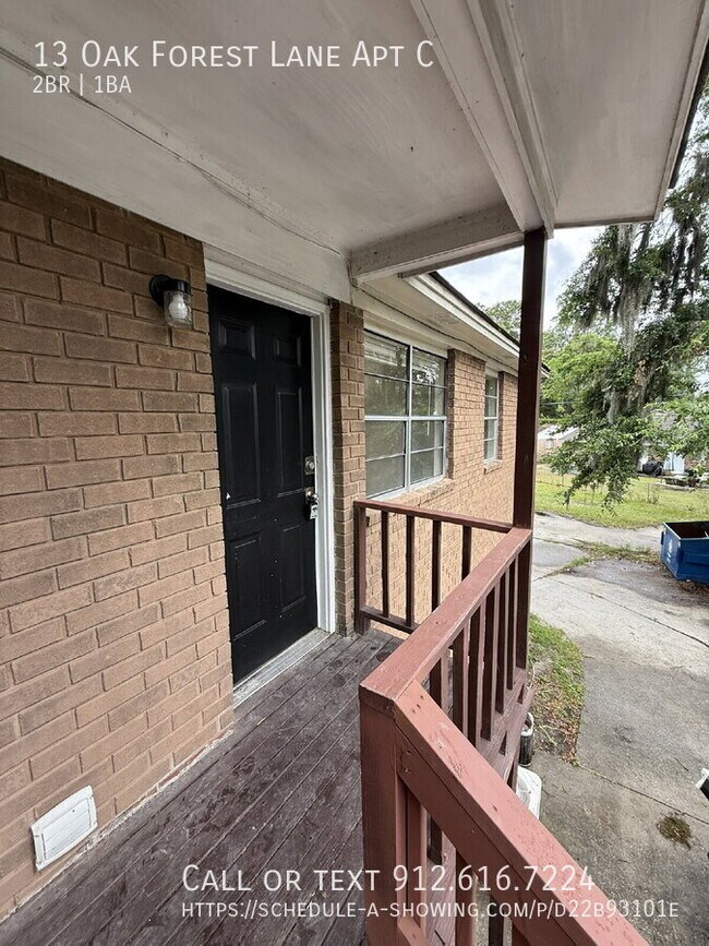 Foto del edificio - 13 Oak Forest Ln