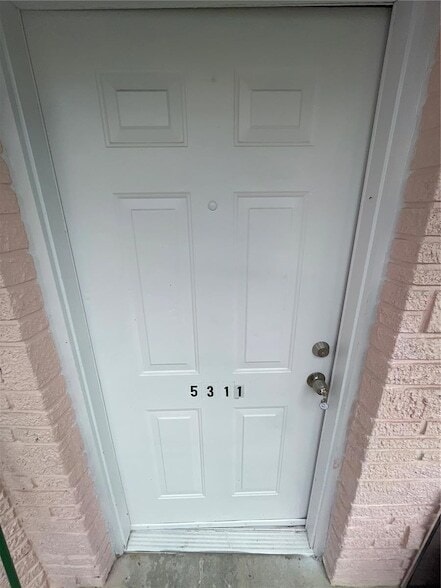 Foto del edificio - 5315 Avery Rd